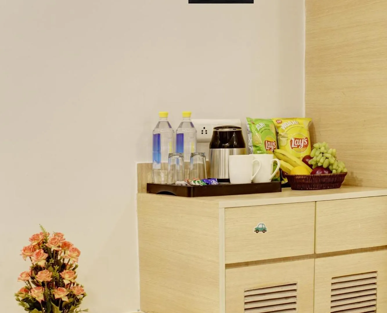 Limewood Stay - Fortis Hospital & Huda City Centre Gurgaon 3*,